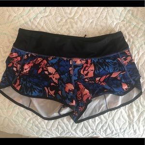 Lululemon Speed Shorts Size 6